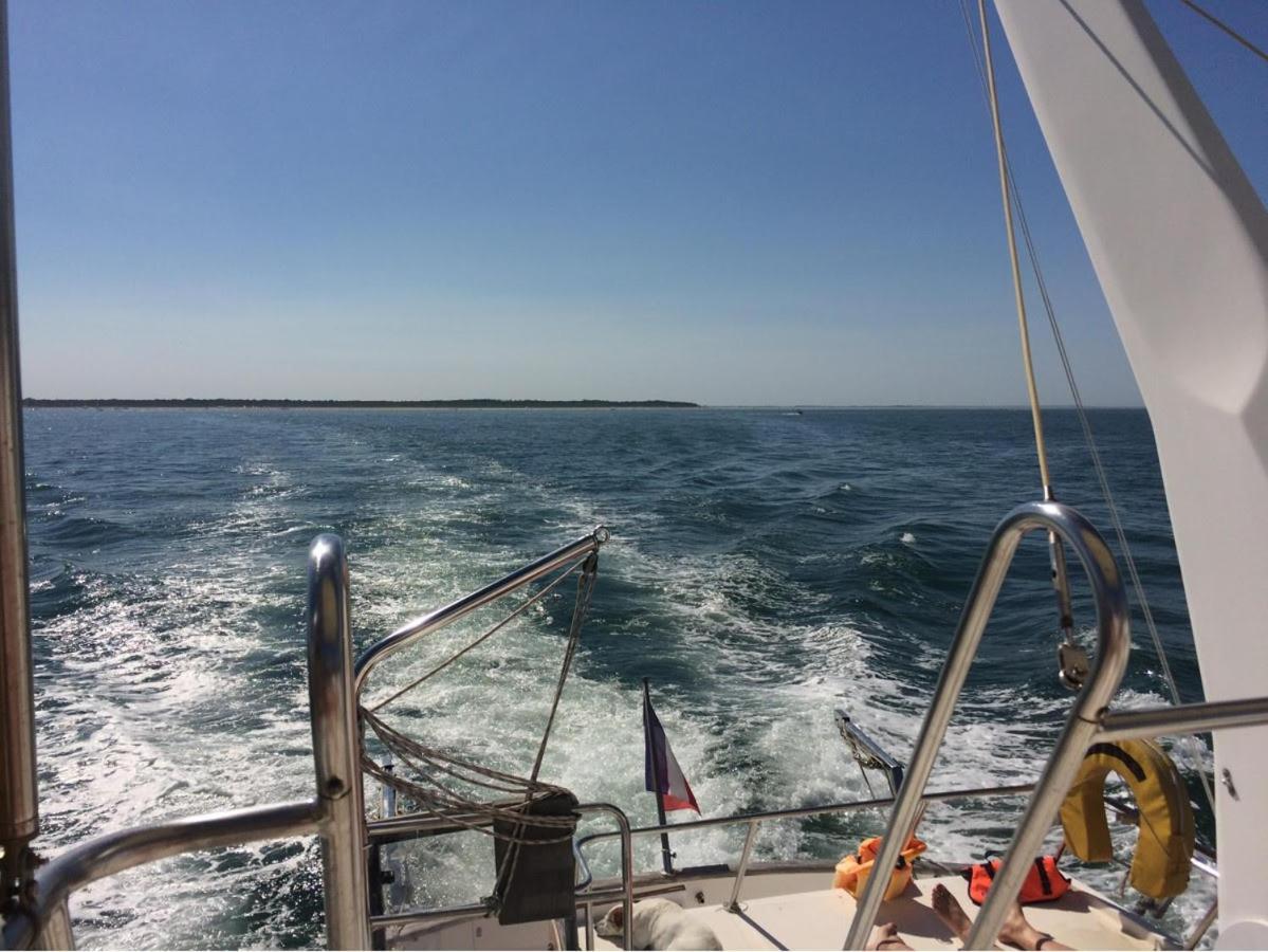Отель Bateau Atypique Yacht La Rochelle Ла-Рошель Экстерьер фото