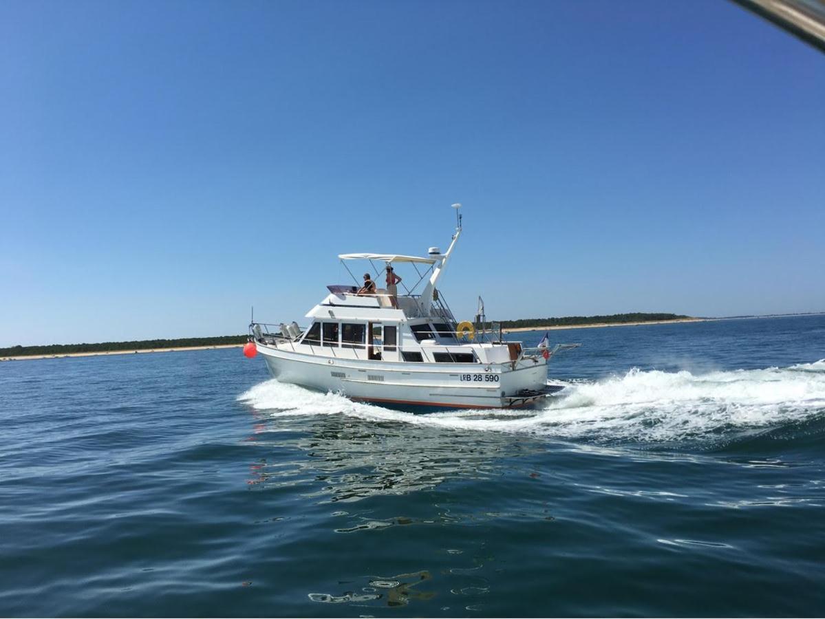 Отель Bateau Atypique Yacht La Rochelle Ла-Рошель Экстерьер фото