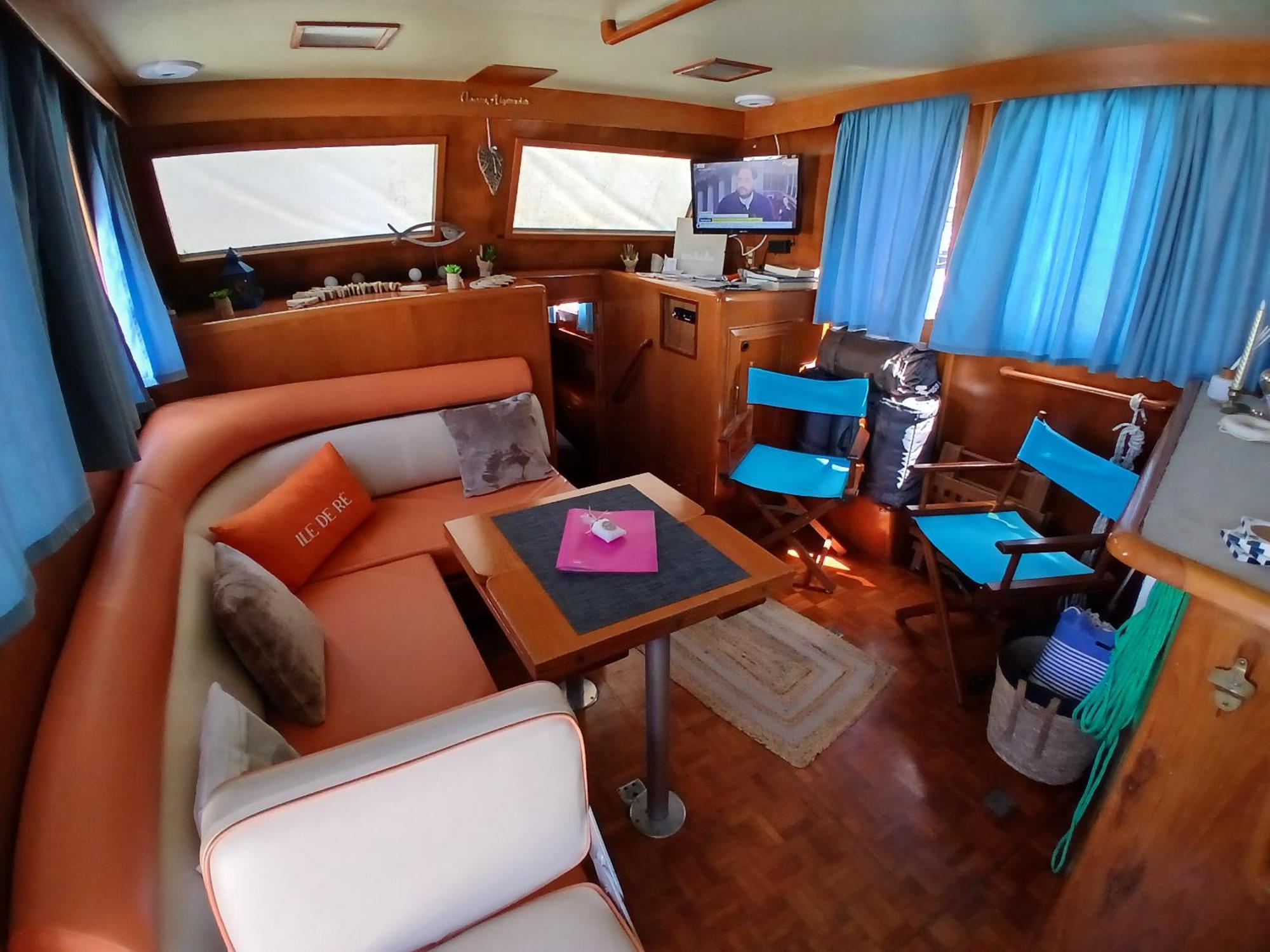 Отель Bateau Atypique Yacht La Rochelle Ла-Рошель Экстерьер фото